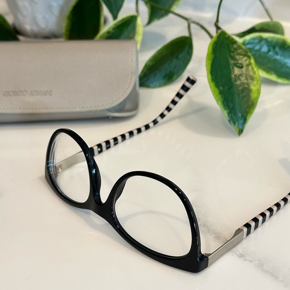 Giorgio Armani Womens Glasses -Lightly Worn - Picture 4 of 5